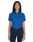 Camisa de sarga de manga corta Easy Blend™ para mujer con quitamanchas