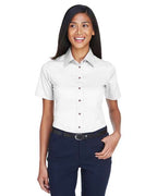 Camisa de sarga de manga corta Easy Blend™ para mujer con quitamanchas