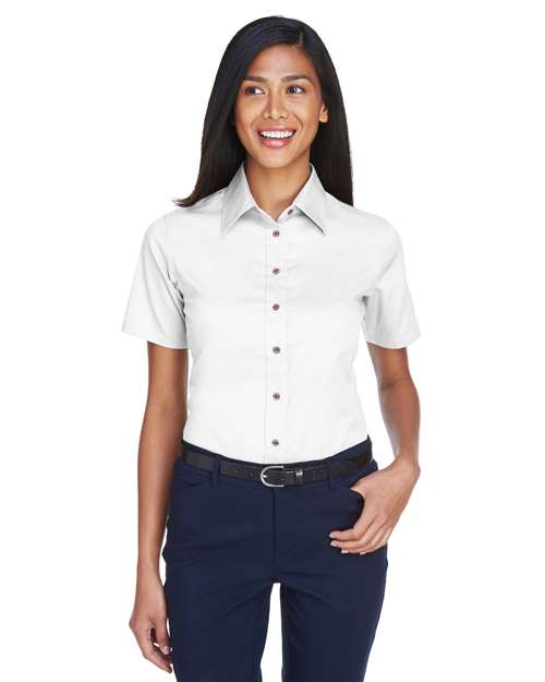 Camisa de sarga de manga corta Easy Blend™ para mujer con quitamanchas