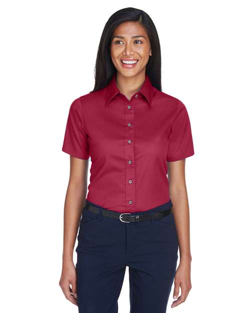 Camisa de sarga de manga corta Easy Blend™ para mujer con quitamanchas