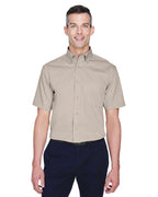 Camisa de vestir de sarga Easy Blend™ para hombre con tecnología antimanchas